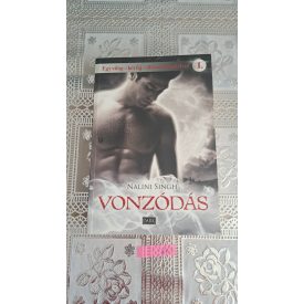   Nalini Singh Vonzódás - Egy világ - két faj - állandó küzdelem 1.
