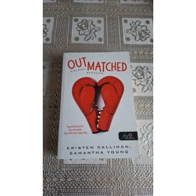   Callihan, Kristen Samantha Young Out Matched - Kiütéses győzelem