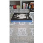 Sanghay - Shanghai: Parallel Diversities between East and West (angol)