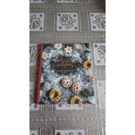   Agnes Prus Hull a pelyhes... - 24 adventi aprósütemény és keksz