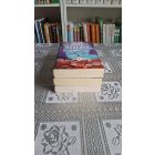 Nora Roberts Az őrzők-trilógia 1-3 kötet - A Sors csillagai, Sóhajok vizén, Az üvegsziget