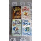 Julie Garwood A korona kémei I-IV. (Az oroszlán asszonya + Az őrangyal + Királyi adomány + Kastélyok)