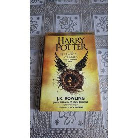   J. K. Rowling John Tiffany Jack Thorne Harry Potter és az elátkozott gyermek